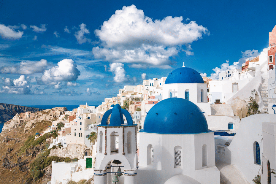Revolut Switzerland Review - how Revolut saved me money during holidays in Greece